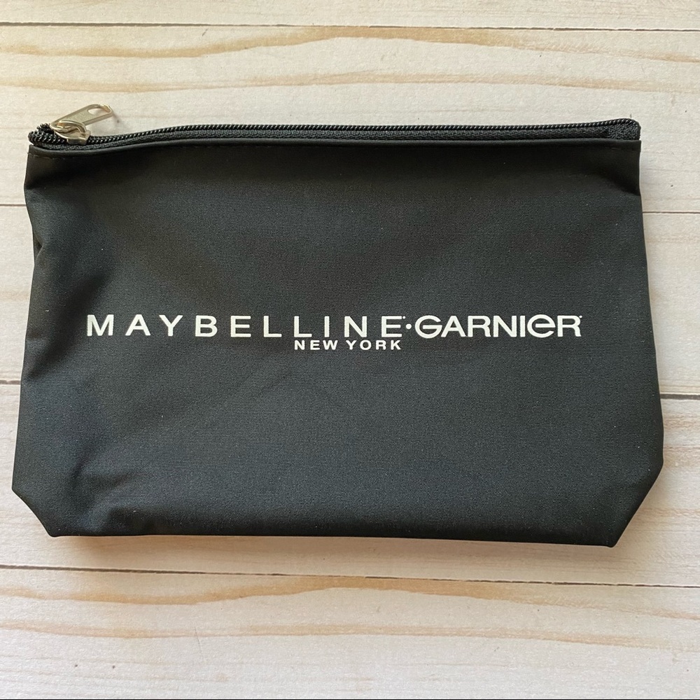 New In Bag Maybelline Garnier New York Make Up Bag
